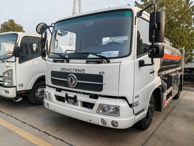 Dongfeng fueltanker truck